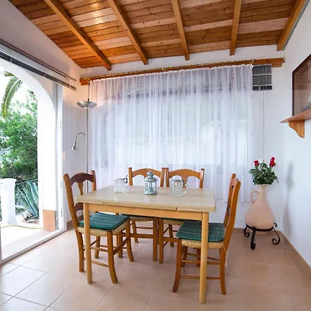 Parurage Villa